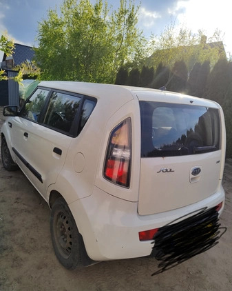 Kia Soul cena 11900 przebieg: 232000, rok produkcji 2009 z Grudziądz małe 11